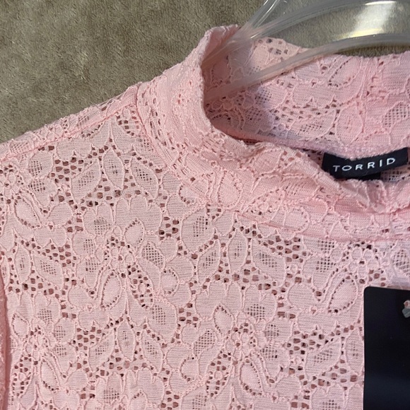 🫟5 for $25🫟 Torrid Pink Lace Long Sleeve Top - Picture 6 of 8